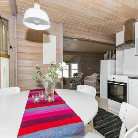 Haestoeskata A By Interhome * Kruunupyy